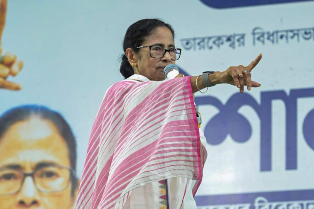 पुलिस उतार दे वर्दी थाम ले BJP का झंडा TMC नेता कुणाल घोष पर हमले के बाद ममता ने बोला बड़ा हमला