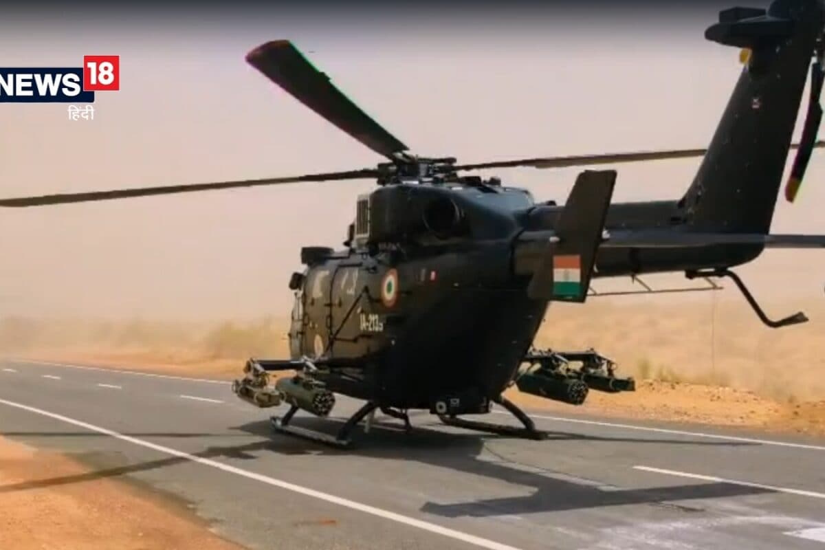 Indian Army Executes Precision Helicopter Landing Drills on Bikaner National Highway