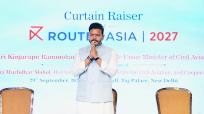 नई दिल्ली में Routes Asia 2027 का कर्टन रेजर लॉन्च करने पहुंचे नागरिक उड्डयन मंत्री राम मोहन नायडू.