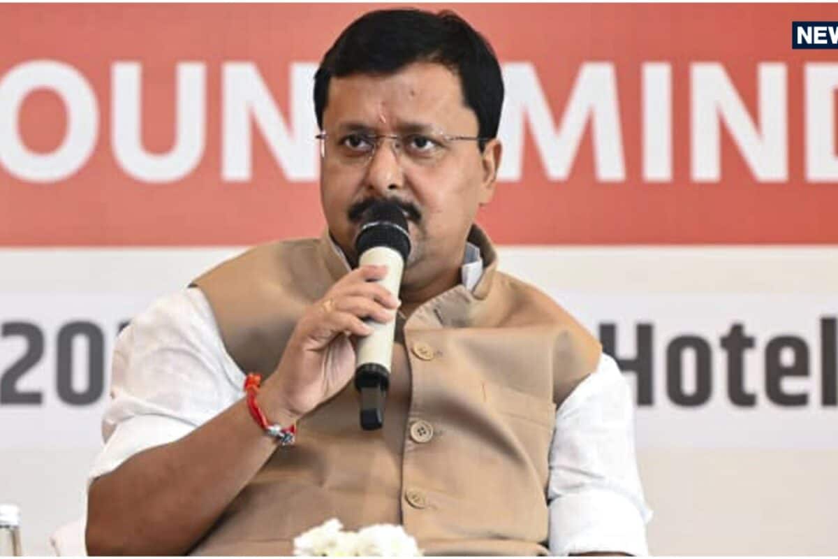 दिल्ली के चक्कर छोड़ जमीन पर उतरें: नितिन नवीन की बीजेपी प्रभारियों को सख्त हिदायत 4 घंटे चला मंथन