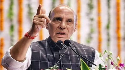 भारत तेजी से आत्‍मनिर्भर होने की ओर कदम बढ़ा रहा है. 