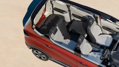 Renault Triber को टर्बो इंजन के साथ पेश किया गया है.