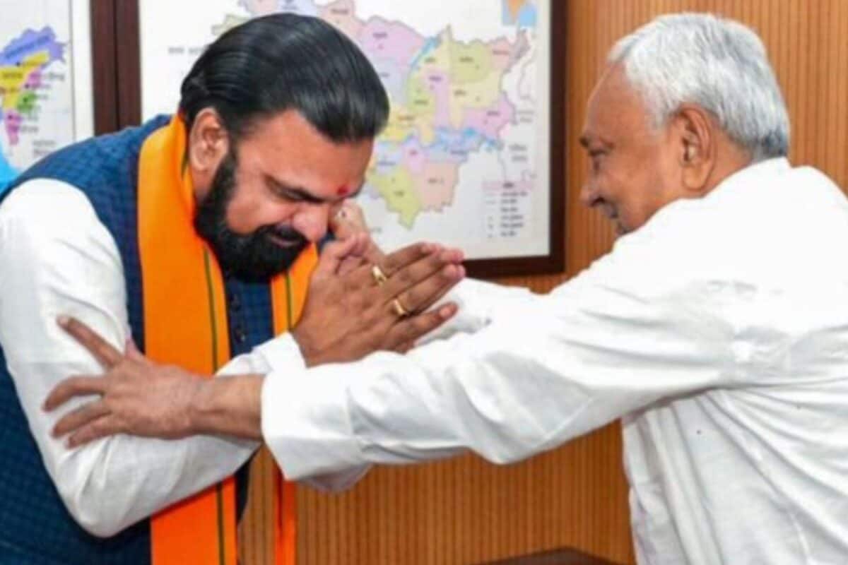 सम्राट सरकार के खिलाफ 'अपनों का मोर्चा', नीतीश कुमार के बाद बीजेपी में क्यों मचा बवाल? इनसाइड स्टोरी
