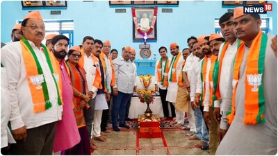 वडनगर से वाराणसी 'सेवा संकल्प यात्रा' पहुंची अमरावती.