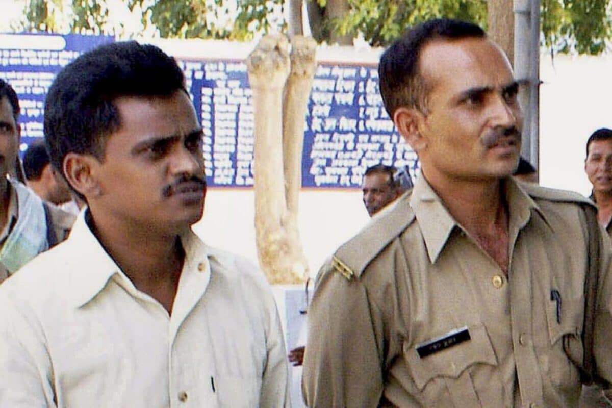 नोएडा में सुरेंद्र कोली, हर‍िद्वार में जाते बना सदाराम, चाय की टपरी खोलने का आख‍िर क्‍या था मकसद