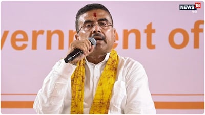 CM सुवेंदु अधिकारी ने कहा कि साधु-संतों का अपमान किया तो जेल जाएंगे. (पीटीआई)