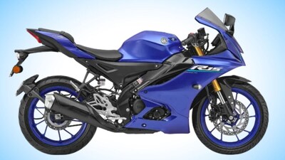 Yamaha R15 का M वेरिएंट डिस्कंटीन्यू हो सकता है.