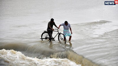 बंगाल की खाड़ी में बना डीप डिप्रेशन अब कमजोर होकर लगभग समाप्‍त हो चुका है. IMD के ताजा मौसम अपडेट के अनुसार, बंगाल की खाड़ी में अब दूसरा डिप्रेशन बन गया है. (फाइल फोटो) 