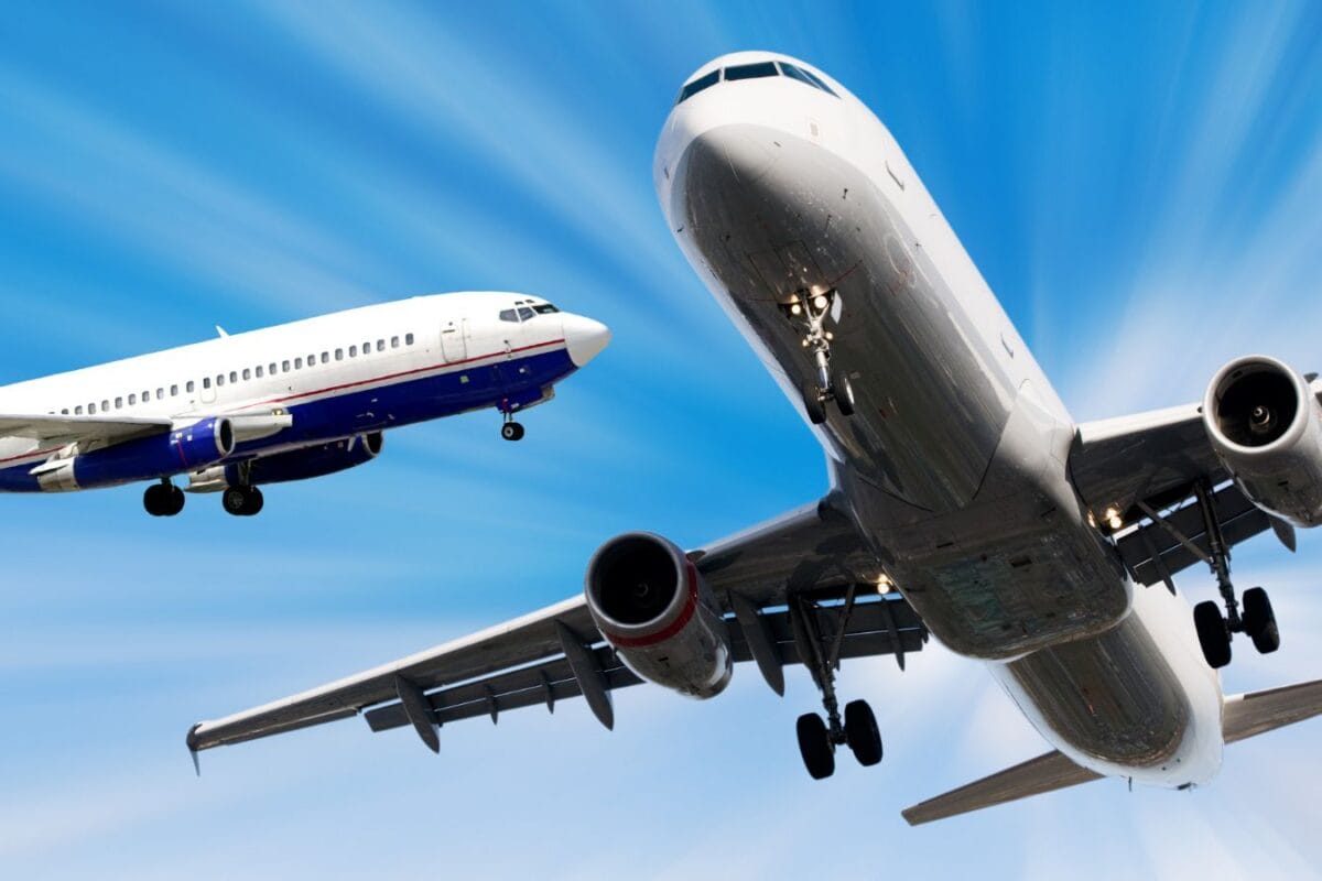 Airline Rule : क्या अडानी ग्रुप के लिए खुलेगा रास्ता! सरकार बोली- एयरपोर्ट संभालने वाली कंपनी भी खोल सकती है एयरलाइंस