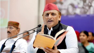 सपा के दो नाम तय, तीसरे पर सस्पेंस कायम, अखिलेश यादव किसके ‘हां’ का इंतजार कर रहे हैं? समझें राज्यसभा का पूरा गणित