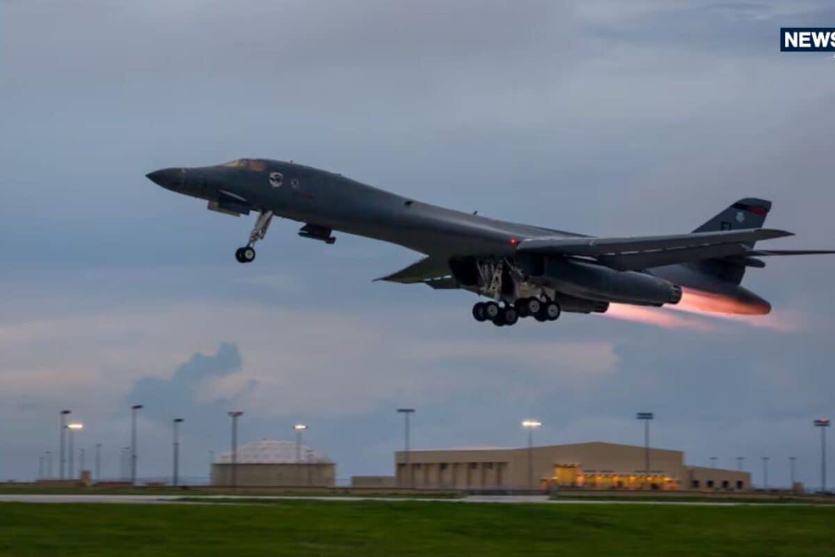 रियाद तक पहुंची आग तो एक्शन में आया अमेरिका, B-1B बॉम्बर हुआ तैयार, दौरा छोड़कर व्हाइट हाउस भागे