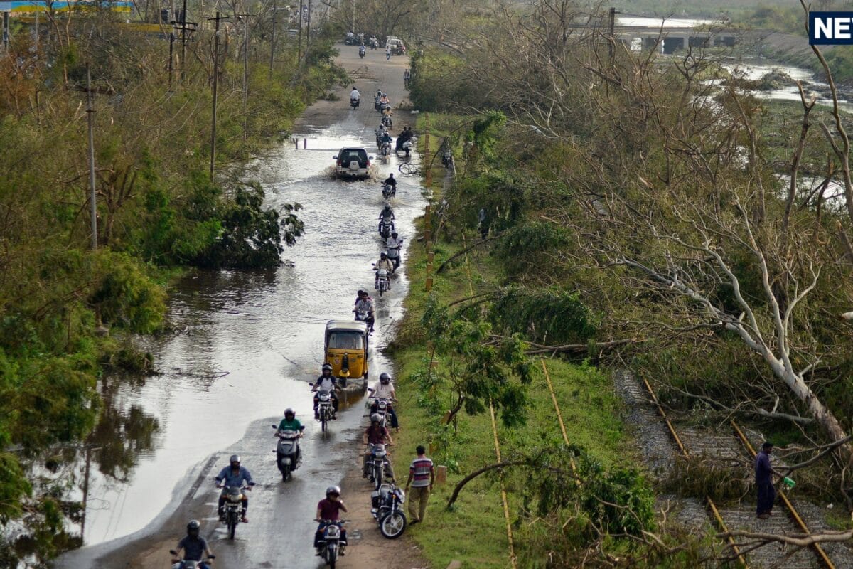Aaj Ka Mausam: दरवाजे पर एक साथ दस्‍तक दे रही दो तबाही दोनों एक दूसरे का बाप अब कैसे बचेगा अपना भारत