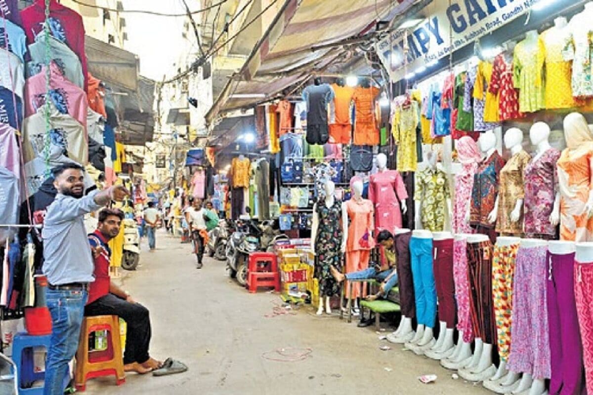 दिल्ली के सबसे बड़े बाजार की खुली किस्मत लाखों पैदल चलने वालों पर मेहरबान हुई सरकार दिया ये तोहफा