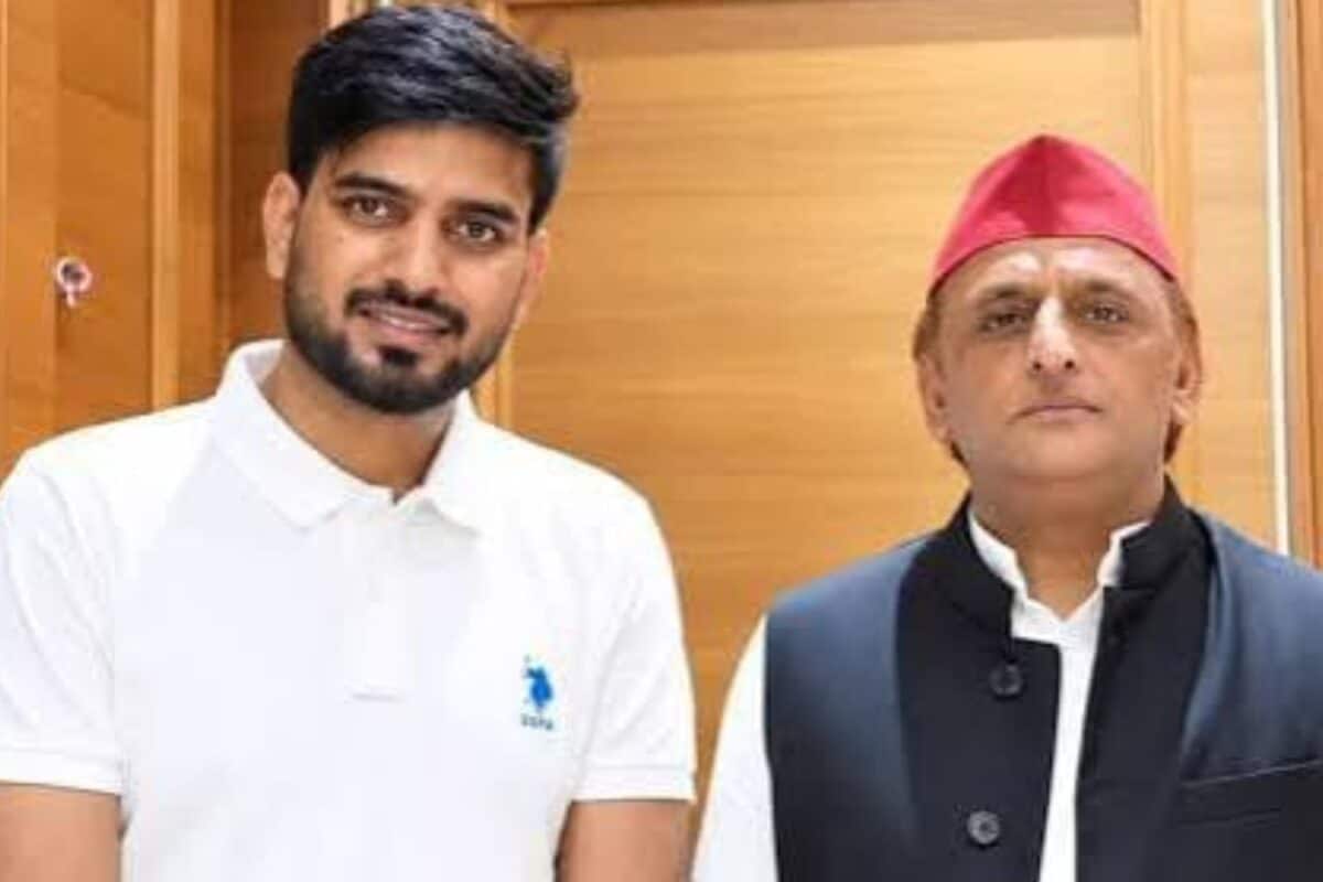 UP Chunav 2027: अख‍िलेश स‍िर्फ यूपीवाले नहीं DUSU चुनाव में व‍िशेष यादव ने चौंकाया तो क्यों होने लगी चर्चा