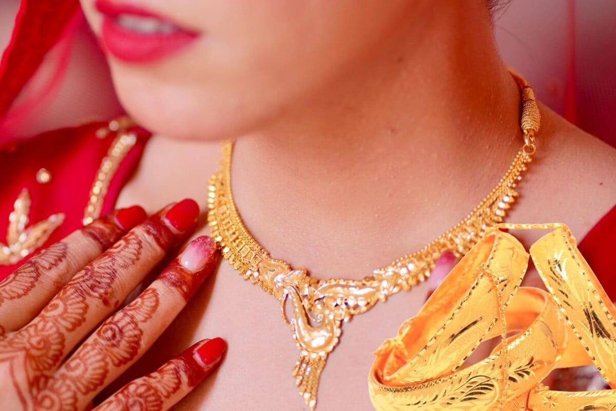 Gold Price Update : इस हफ्ते सोना-चांदी खरीदने का है प्लान जान लें-कहां तक जाएगा भाव