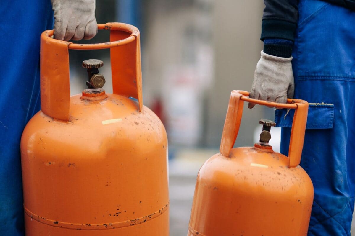 LPG New Rule : 1 अक्टूबर से ढाई करोड़ ग्राहकों के लिए मुश्किल होगी एलपीजी बुकिंग लागू हो गया नया नियम