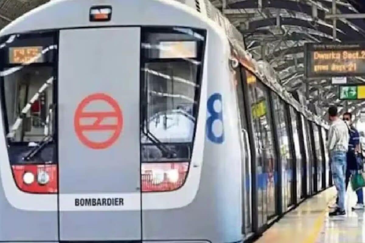 Metro Platform Rule : मेट्रो स्टेशन पर टॉयलेट के लिए वसूलते हैं पैसा आपको देना चाहिए या नहीं