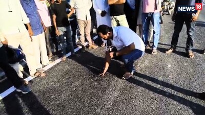 मजुरहा-हरदिया पुल के अप्रोच रोड की मरम्मत में लापरवाही.