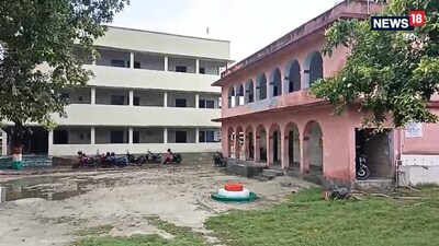 मुजफ्फरपुर में स्कूल से शिक्षक सस्पेंड.