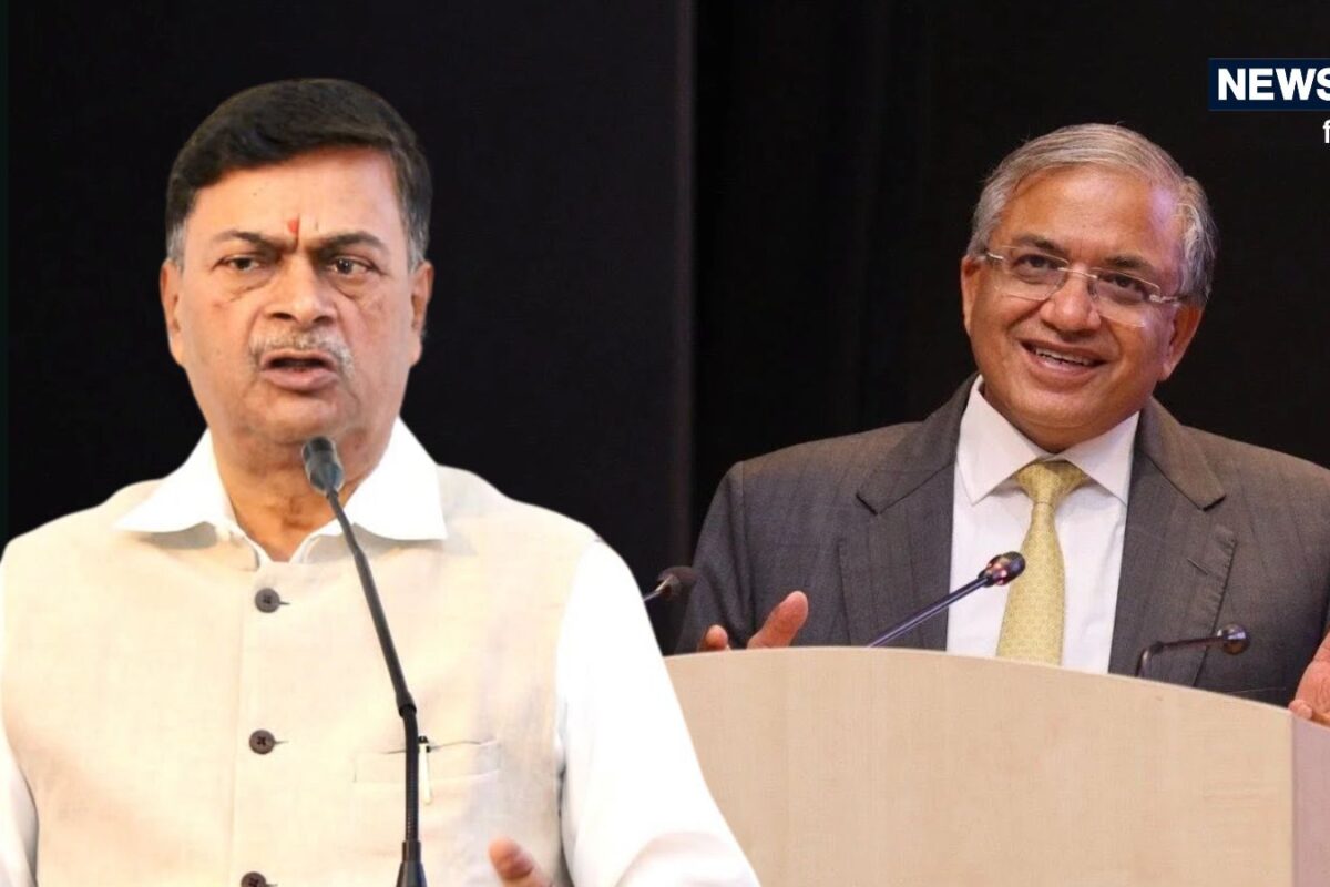 '13 करोड़ वोटर्स के नाम हटाए', CEC ज्ञानेश कुमार के खिलाफ पूर्व केंद्रीय मंत्री RK सिंह ने खोला मोर्चा