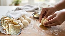 Rumala Roti भारतीय रेलवे का इतिहास: भाप इंजन से वंदे भारत तक 172 साल का सफर ...