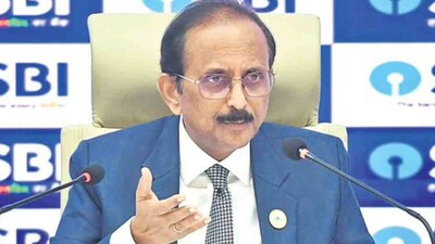 एसबीआई की एफडी पर ब्याज दरें दो-तीन महीने तक नहीं बढ़ने वाली हैं. 