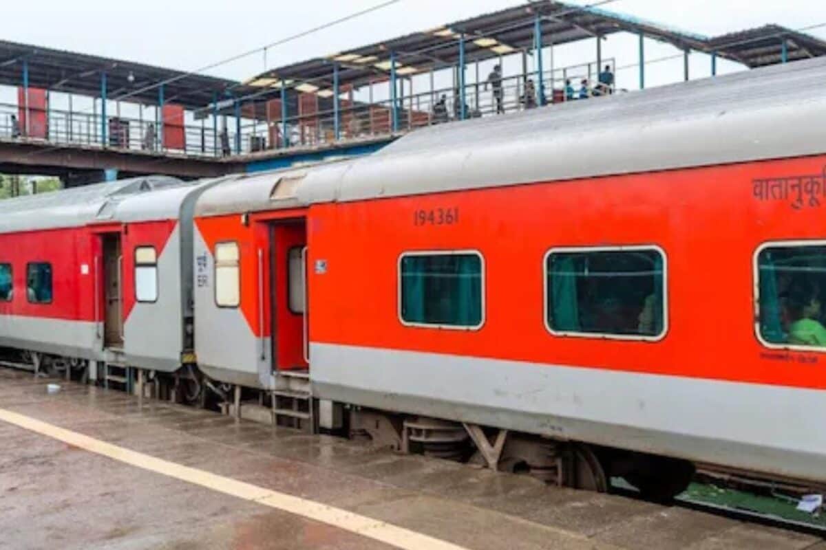 First LNG Train : कल से दौड़ेगी भारत की पहली एलएनजी ट्रेन हर साल बचेंगे 24 लाख रुपये