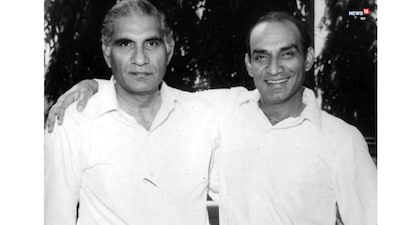 आज डायरेक्टर की बर्थ एनिवर्सरी है.