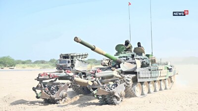 Sudarshan Chakra Corps Exercise: भारतीय सेना की सुदर्शन चक्र कोर ब्रिगेड का अभ्यास संपन्न, दिखाई कॉम्बैट ताकत