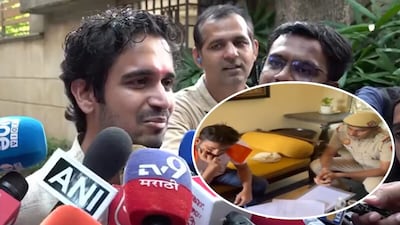 दिल्‍ली पुलिस ने अभिजीत दिपके को नाटिस भेजा. 