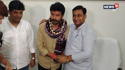 पीसीसी चीफ गोविंद सिंह डोटासरा के साथ अभिषेक चौधरी