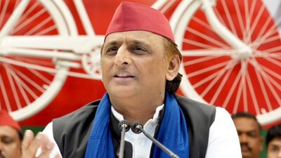 राज्य सभा चुनाव में खेल करने के प्रयास में हैं सपा अध्यक्ष अखिलेश यादव.
