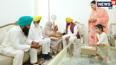 योजना की लाभार्थी गुरमेल कौर उर्फ मेलो मुख्यमंत्री आवास पहुंचीं और मुख्यमंत्री भगवंत सिंह मान से मुलाकात की.