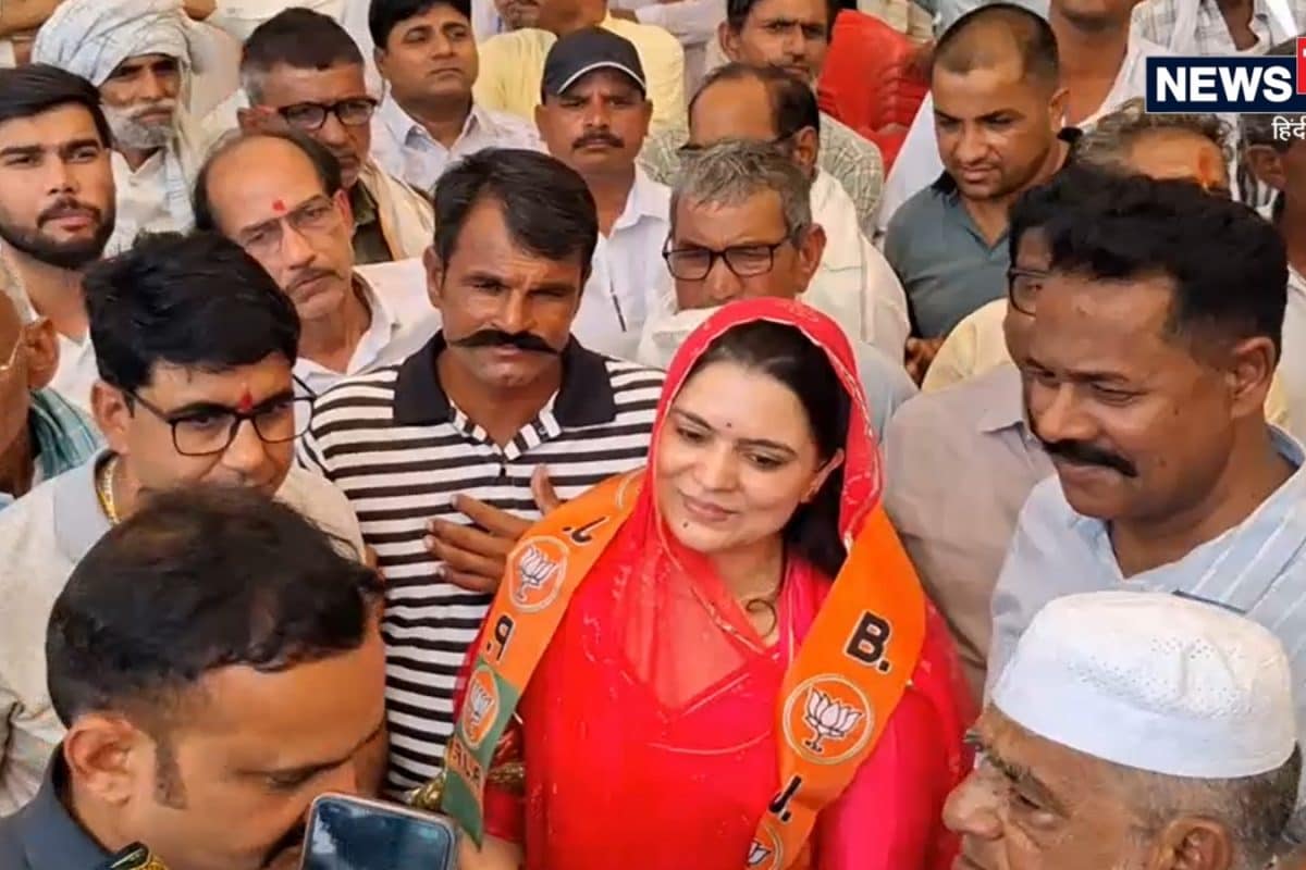 BJP नेता राजेन्द्र राठौड़ की पुत्रवधू कनिका सिंह मंच से कहा 'सलाम वालेकुम', तालियां गूंजी और वीडियो हो गया वायरल