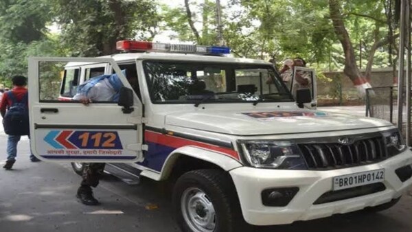 दरभंगा: नाबालिग लड़की को छिपाकर रखने की सूचना पर पहुंची 112 टीम पर हमला, पत्रकार से मारपीट, अस्पताल में भर्ती