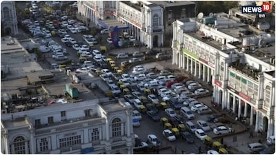 संसद मार्ग से गोल डाकखाना तक भारी बैरिकेडिंग की गई है. (फाइल फोटो)