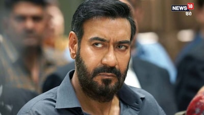 नई दिल्ली. बॉक्स ऑफिस पर इन दिनों एक ऐसा खेल चल रहा है, जिसमें बाजी किसी बड़े एक्शन सीक्वेंस या सुपरहीरो ने नहीं, बल्कि दिमाग और सस्पेंस ने मारी है. अजय देवगन एक बार फिर विजय सलगांवकर बनकर दर्शकों को सिनेमाघरों तक खींचने में कामयाब रहे हैं. उनकी फिल्म 'दृश्यम 3: द कन्क्लूजन' ने कमाई के मामले में ऐसा मुकाम हासिल कर लिया है, जिसका इंतजार अजय के फैंस लंबे समय से कर रहे थे. रिलीज के महज 12 दिनों में फिल्म की दुनिया भर की कमाई 500 करोड़ रुपये के पार पहुंच गई है. यह अजय देवगन के करियर की पहली फिल्म है, जिसने ग्लोबल बॉक्स ऑफिस पर यह आंकड़ा छुआ है. इतना ही नहीं, 2026 की सबसे ज्यादा कमाई करने वाली भारतीय फिल्मों की सूची में भी इसने दूसरा स्थान हासिल कर लिया है.