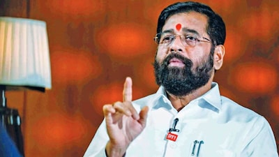 महाराष्ट्र की राजनीति में अलग ही खेल चल रहा है.