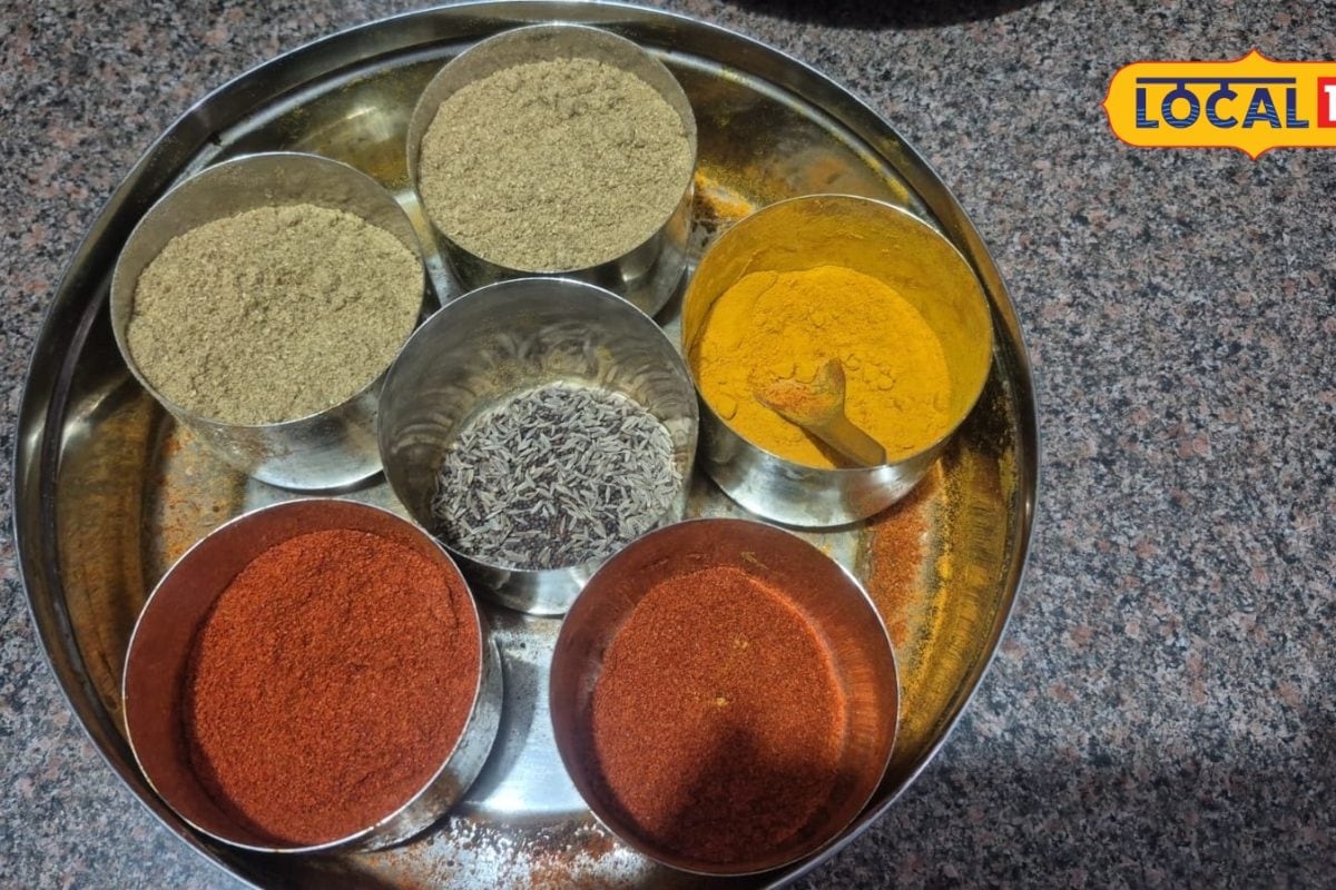 Diwali Safai Hacks: दिवाली से पहले किचन को बनाएं चमचमाता, मसालों के डिब्बे साफ करने के ये टिप्स आएंगे काम