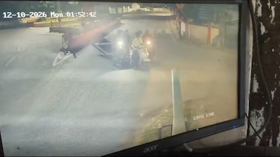 जबलपुर में लूट के प्रयास का सीसीटीवी फुटेज. 