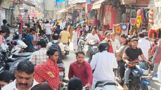 चंडीगढ, पानीपत, गुरुग्राम, फरीदाबाद में कब निकलेगा चांद, मौसम कराएगा इंतजार?