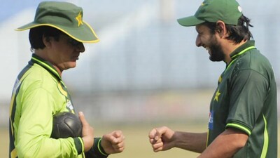 वनडे मैच में सबसे ज्यादा गेंदें खेलने वाले 5 बल्लेबाज. (Photo Credit- AFP)  
