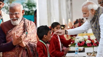 PM Modi education schemes, Modi 25 years: पीएम मोदी के राजनीतिक जीवन के 25 साल पूरे.
