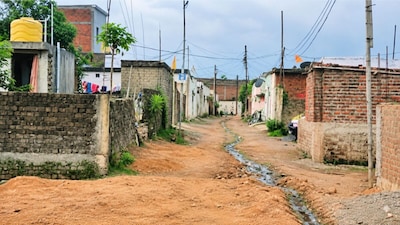 Illegal Colony on Dam Land: Houses on 10 Acres, Deals at ₹2 Lakh/Dismil, What Next?