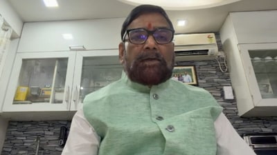 अनंत सिंह के बयान पर प्रतिक्रिया देते हुए राजीव रंजन ने कहा, "इस बयान को न जनता गंभीरता से लेती है, न पार्टी संज्ञान के लायक समझती है.