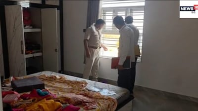 Thieves Loot Rs 8 Lakh Cash And Jewelry Ahead Of Two Weddings