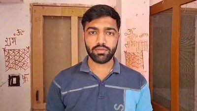 Haryana Police Head Constable's Son Vishnu Cracks HCS Exam with 41st Rank