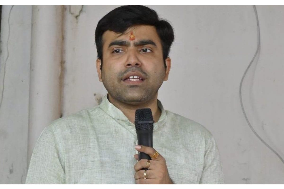Bihar MLC Election: 'चक्रव्यूह में अभिमन्यु की तरह अकेले पड़ गया था', हार के बाद अभिषेक झा का छलका दर्द