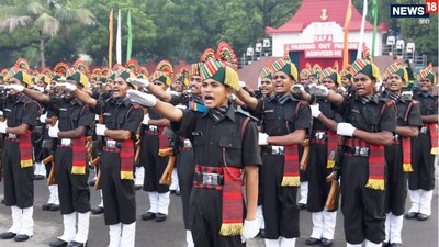 देशभर के अग्निवीरों को बिना परीक्षा नौकरी देने की योजना है. (फाइल फोटो)