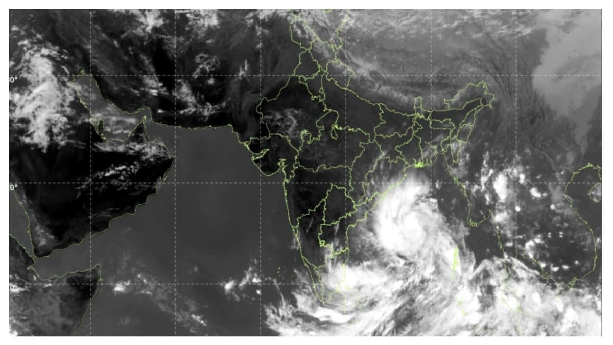 बंगाल की खाड़ी में आ रहा खतरनाक तूफान, बिहार के इन जिलों में होगी भारी बारिश, मौसम विभाग ने किया अलर्ट - News18 हिंदी